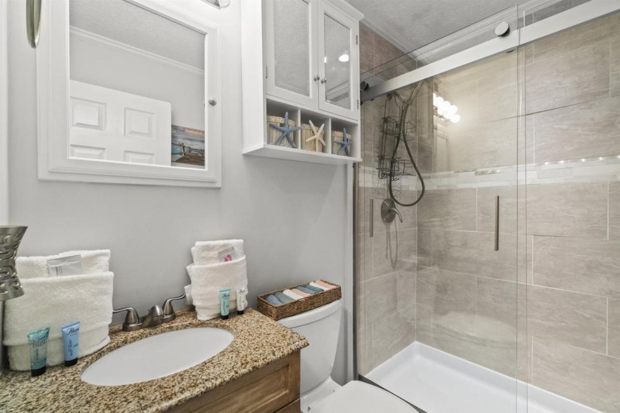 7904 Surf Dr #7 Apartment *